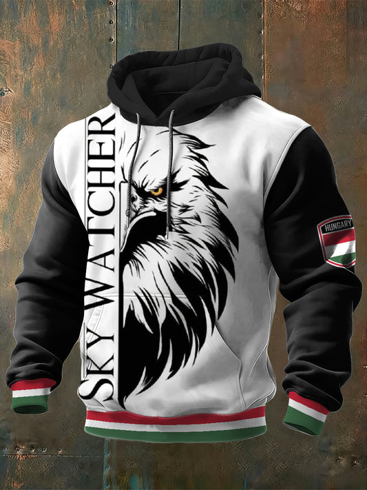 Men's edgy "sky watcher" eagle magyarország nyomtatás színes-blokk kapucnis