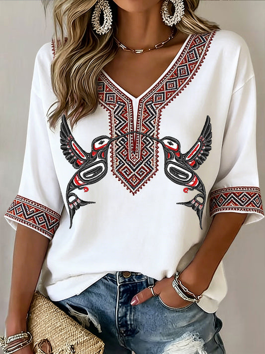 Women's Retro Indigenous Hummingbird Totem Art Casual V-Neck T-Shirt