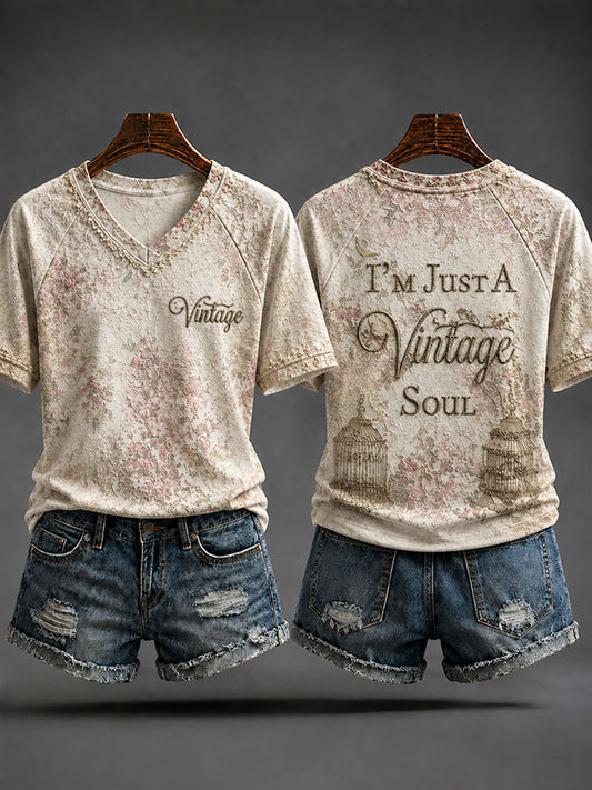 Women's 'I'm Not Old,I'm Just A Vintage Soul' Casual T-shirt